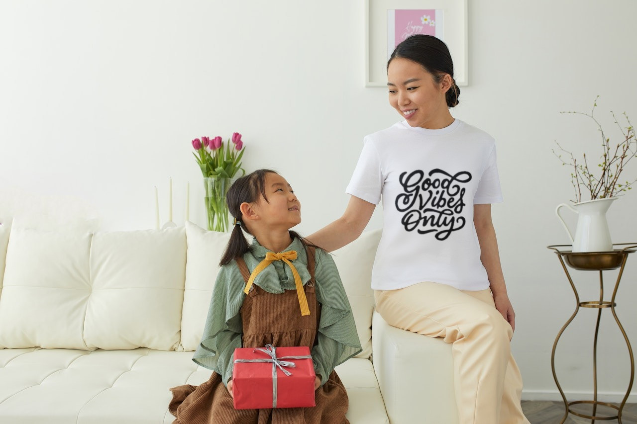 Woman Round Neck T-Shirt
