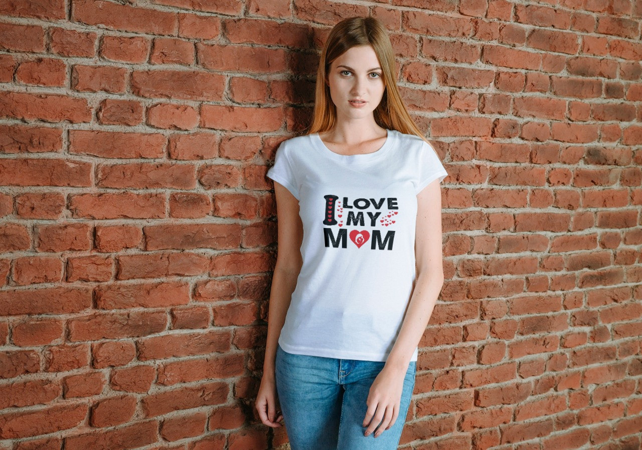 Woman Round Neck T-Shirt